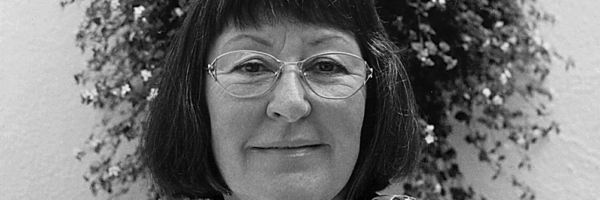 Ingrid Harm (* 26.01.1939 † 07.06.2026) auf einem Foto aus dem Jahre 1998. Foto: privat